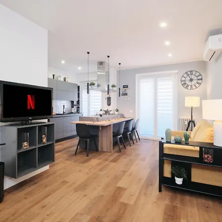 Apartment Colosseo A 15 Minuti - Elegante In Centro